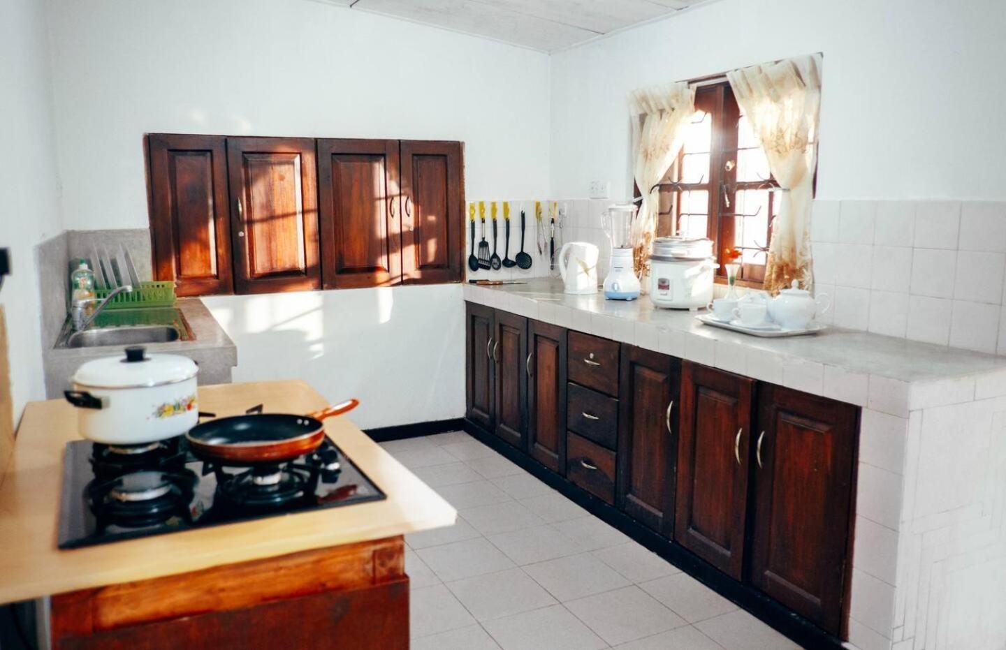 Grand Villa Хіккадува Екстер'єр фото