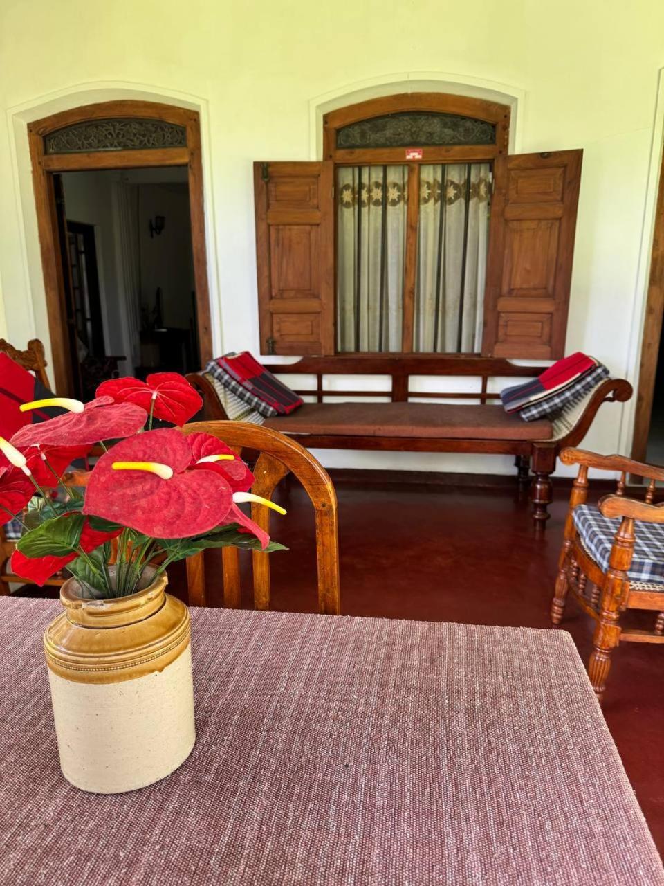 Grand Villa Хіккадува Екстер'єр фото