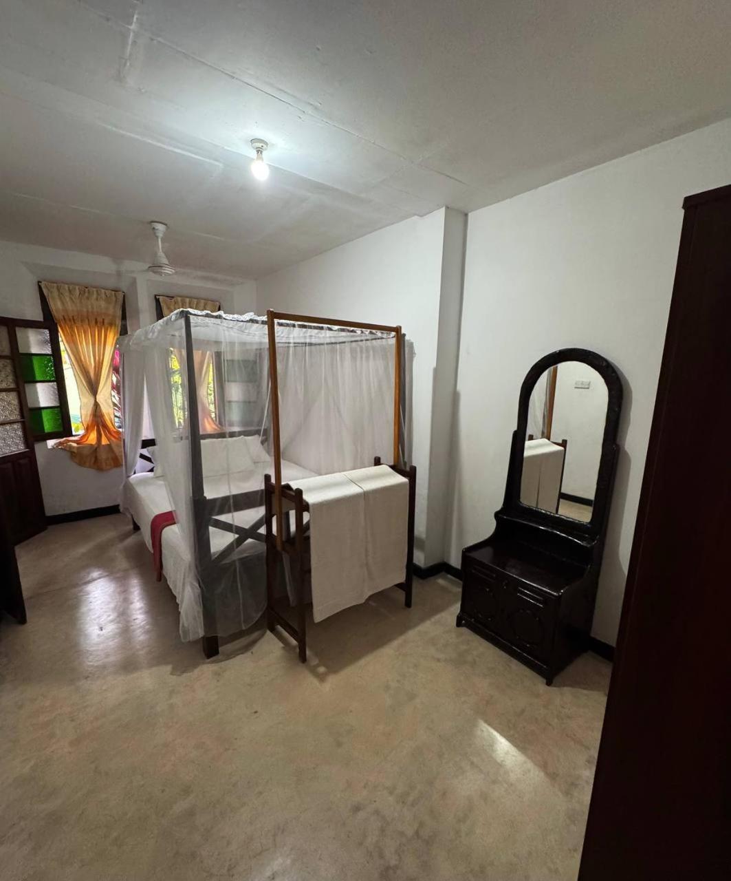 Grand Villa Хіккадува Екстер'єр фото