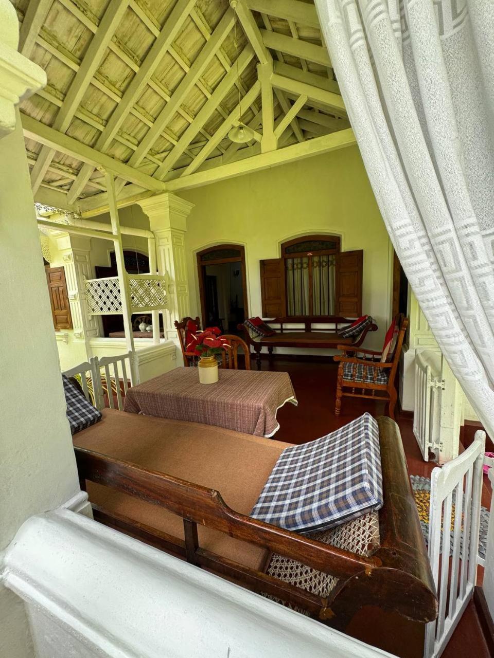 Grand Villa Хіккадува Екстер'єр фото